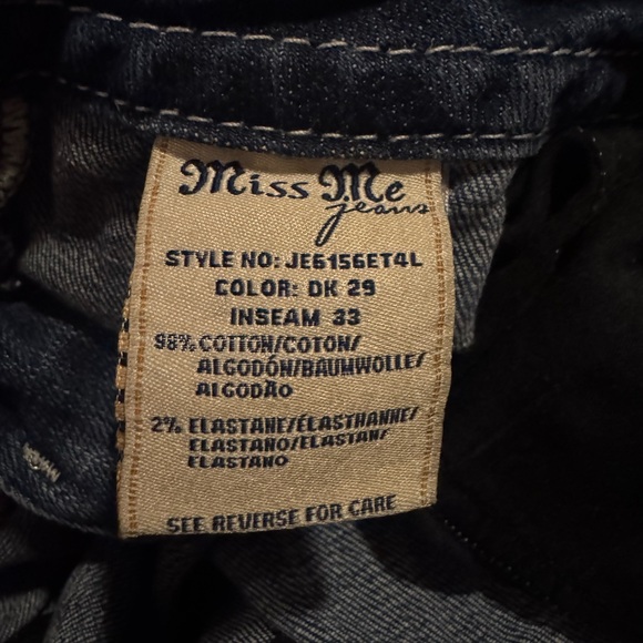 Miss Me Jeans, Easy Straight, Size 32 x 33 - Picture 5 of 5
